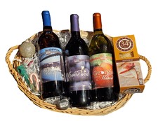 Sweet Southern Wine Holiday Basket 3