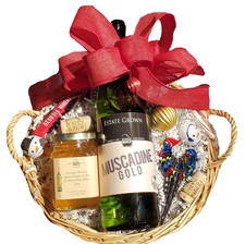 Farmhouse Holiday Basket